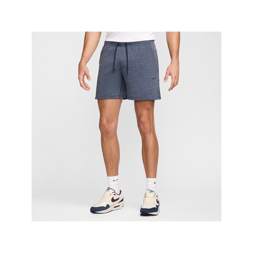 Męskie funkcjonalne spodenki bez podszewki 18 cm Dri-FIT Nike Primary Fleece - Niebieski ze sklepu Nike poland w kategorii Spodenki męskie - zdjęcie 179309220