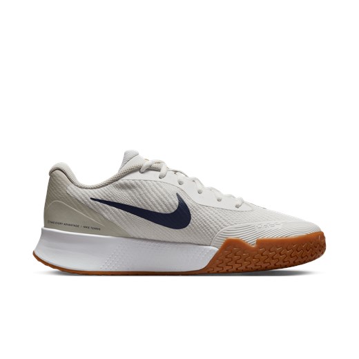 Buty sportowe damskie Nike do tenisa sznurowane na płaskiej podeszwie