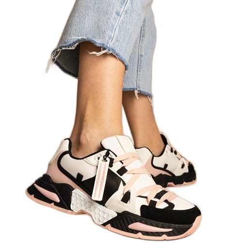 Różowe sneakersy damskie na masywnej podeszwie czarne ze sklepu ButyModne.pl w kategorii Buty sportowe damskie - zdjęcie 179312534