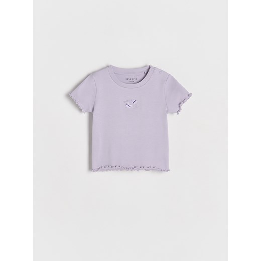 Reserved - Bawełniany T-shirt z haftem - lawendowy ze sklepu Reserved w kategorii Bluzki dziewczęce - zdjęcie 179326691