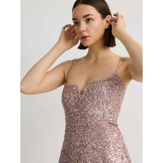Reserved sukienka różowa w abstrakcyjnym wzorze w cekiny na ramiączkach mini 