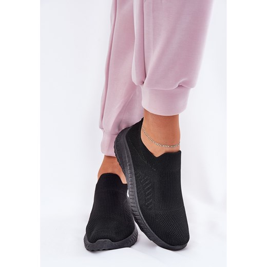 Buty sportowe damskie bez zapięcia 