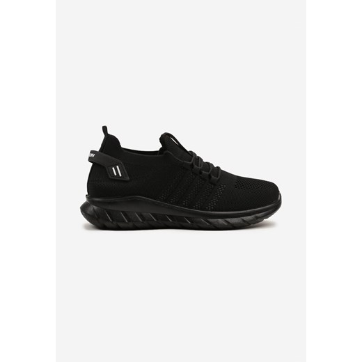 Czarno-Szare Buty Sportowe Sneakersy z Ozdobnym Tłoczeniem Daviros ze sklepu born2be.pl w kategorii Buty sportowe męskie - zdjęcie 179354611