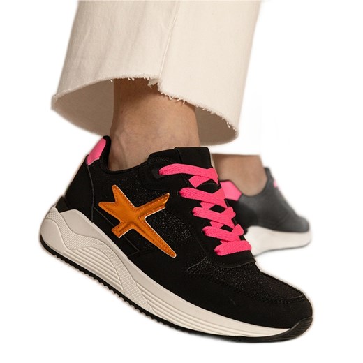 Czarne sneakersy damskie sportowe z brokatem ze sklepu ButyModne.pl w kategorii Buty sportowe damskie - zdjęcie 179367164