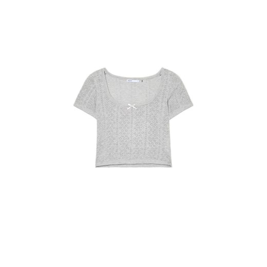 Cropp - Wzorzysty jasnoszary T-shirt z kokardką - jasny szary ze sklepu Cropp w kategorii Bluzki damskie - zdjęcie 179392340