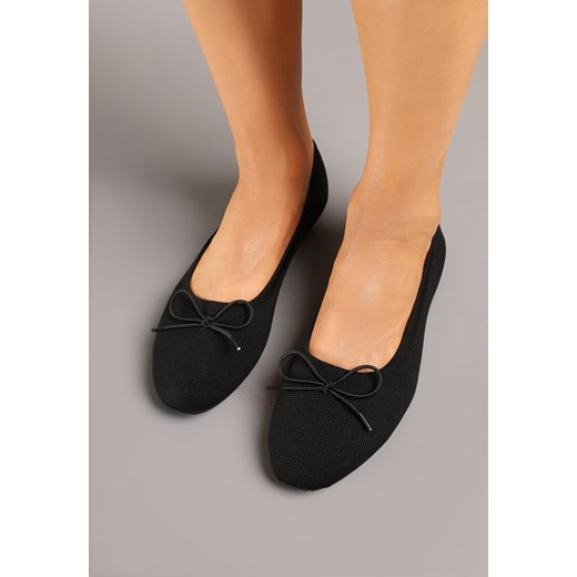 Balerinki Born2be casual czarne