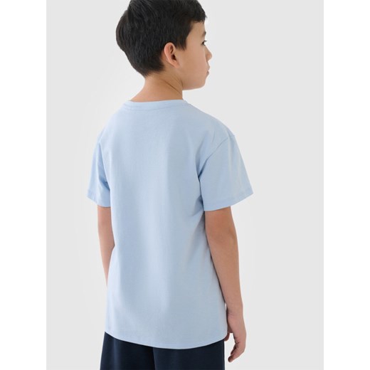 Chłopięcy t-shirt oversize z nadrukiem 4F 4FJWSS25TTSHM2325 - niebieski ze sklepu Sportstylestory.com w kategorii T-shirty chłopięce - zdjęcie 179403720