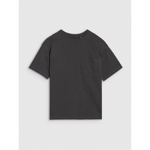 Chłopięcy t-shirt oversize 4F 4FJRSS25TTSHM2870 - szary ze sklepu Sportstylestory.com w kategorii T-shirty chłopięce - zdjęcie 179403804
