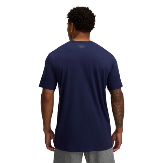 Męski t-shirt z nadrukiem Under Armour UA M LC Strip Logo SS - granatowy ze sklepu Sportstylestory.com w kategorii T-shirty męskie - zdjęcie 179403881