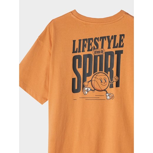Chłopięcy t-shirt z nadrukiem 4F 4FJRSS25TTSHM2567 - granatowy ze sklepu Sportstylestory.com w kategorii T-shirty chłopięce - zdjęcie 179403944