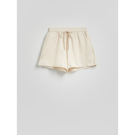 Reserved - Szorty z lnem - kremowy Reserved XXL Reserved
