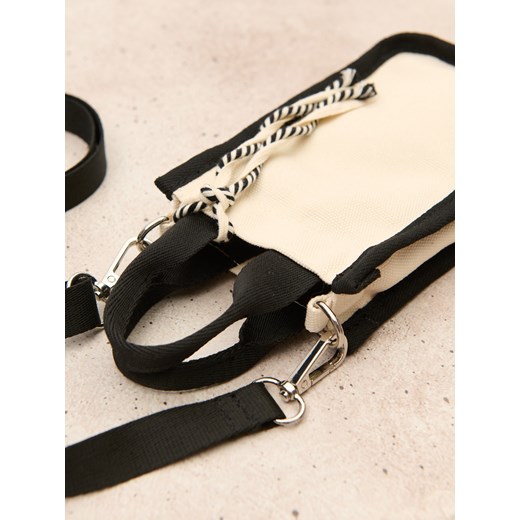 Sinsay - Torebka na telefon - kremowy Sinsay One Size Sinsay