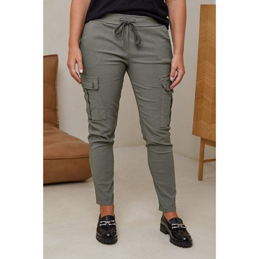 Curvy Lady Bojówki w kolorze khaki ze sklepu Limango Polska w kategorii Spodnie damskie - zdjęcie 179433102