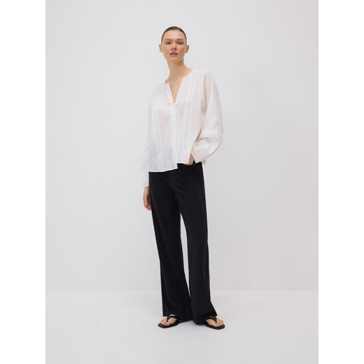 Reserved - Bawełniana koszula z haftowaniem - biały Reserved XS Reserved