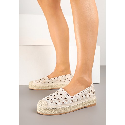 Beżowe Płaskie Espadryle Ażurowe Ozdobione Plecionką Sefiena ze sklepu born2be.pl w kategorii Espadryle damskie - zdjęcie 179448350