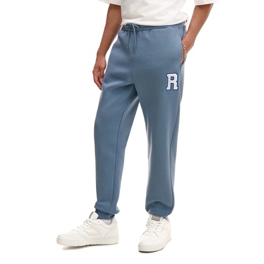 Cropp - Dresowe joggery regular z naszywką - surowy granatowy Cropp M Cropp