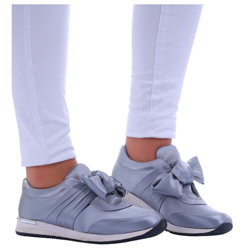 Wsuwane szare damskie sneakersy z kokardą /D4-3  17507 W054/ ze sklepu Pantofelek24.pl w kategorii Buty sportowe damskie - zdjęcie 179464021