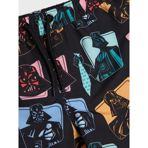 Kąpielówki chłopięce Sinsay z nadrukami 