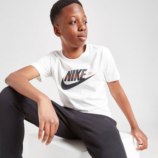 NIKE T-SHIRT MAX TEE WHT ze sklepu JD Sports  w kategorii T-shirty chłopięce - zdjęcie 179482574