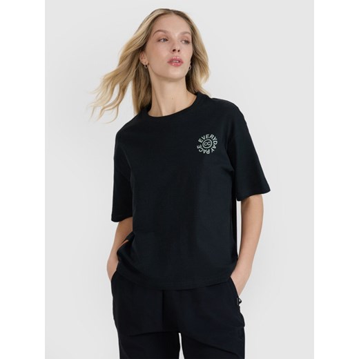 Damski t-shirt z nadrukiem oversize 4F 4FWSS25TTSHF1993 - czarny ze sklepu Sportstylestory.com w kategorii Bluzki damskie - zdjęcie 179485332