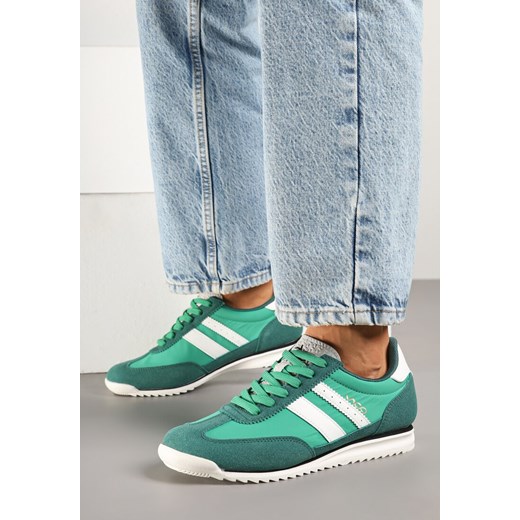 Zielone Sneakersy z Ozdobnymi Paskami na Nieregularnej Podeszwie Kolarina 39 promocja born2be.pl
