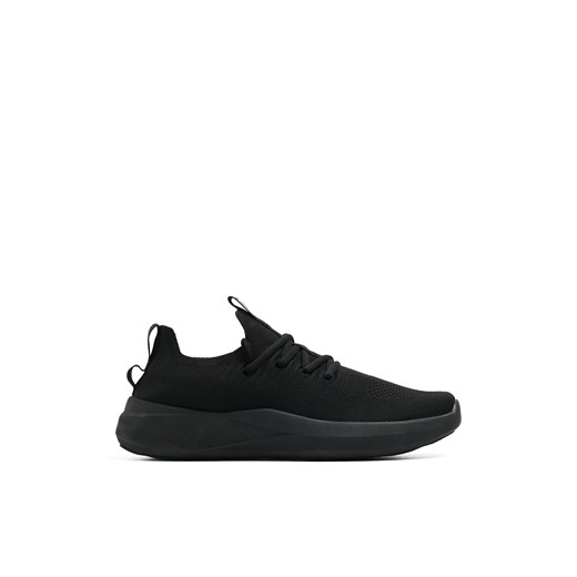 Cropp - Sportowe czarne sneakersy - czarny ze sklepu Cropp w kategorii Buty sportowe męskie - zdjęcie 179505074