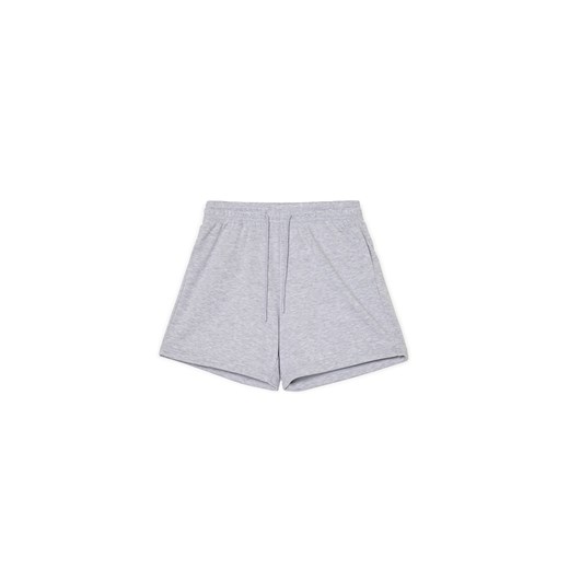 Cropp - Melanżowe dresowe szorty bermudy - jasny szary ze sklepu Cropp w kategorii Szorty - zdjęcie 179505150