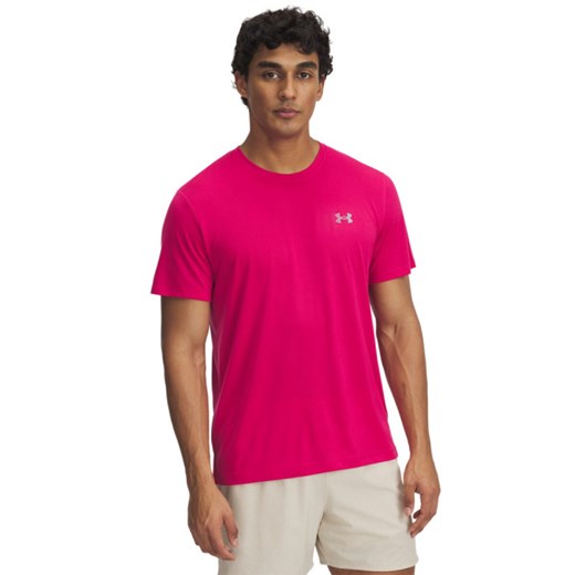 Męska koszulka do biegania Under Armour Trail Run Short Sleeve T-shirt - różowa ze sklepu Sportstylestory.com w kategorii T-shirty męskie - zdjęcie 179507103