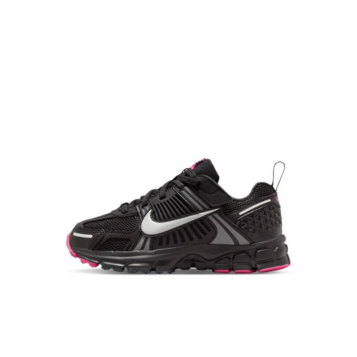 Buty sportowe dziecięce Nike sznurowane