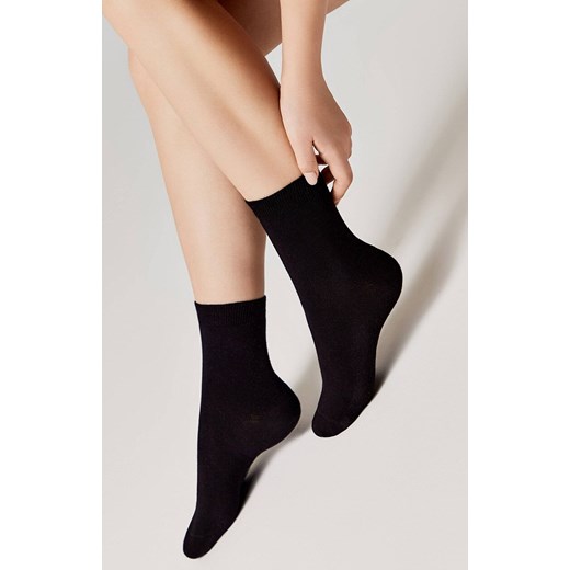Klasyczne bawełniane skarpetki damskie czarne 3DSOCKS, Kolor czarny, Rozmiar 39-41, Conte ze sklepu Intymna w kategorii Skarpetki damskie - zdjęcie 179538363