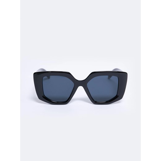 Okulary przeciwsłoneczne damskie czarne Aroni 906 ze sklepu Big Star w kategorii Okulary przeciwsłoneczne damskie - zdjęcie 179542530
