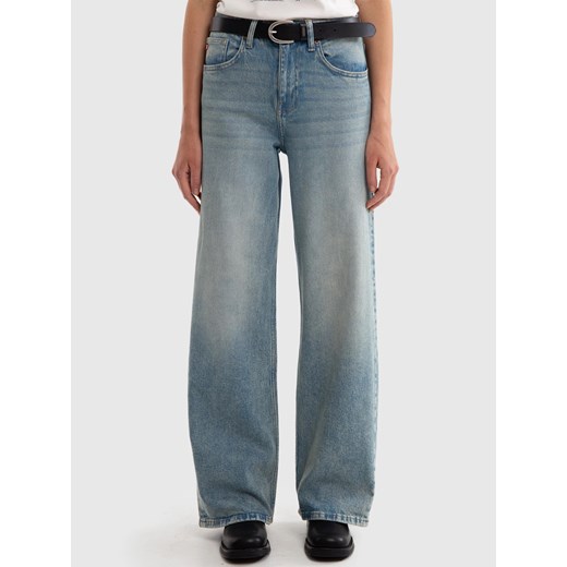 Jeansy damskie z szeroką nogawką z kolekcji Authentic niebieskie Atrea 130 ze sklepu Big Star w kategorii Jeansy damskie - zdjęcie 179544141