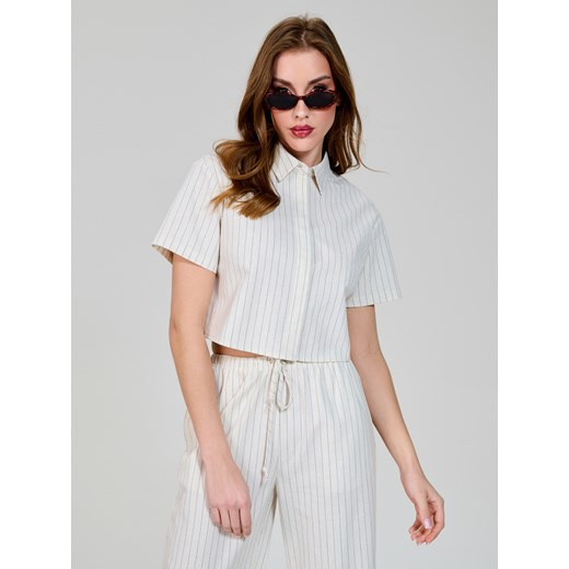 Sinsay - Krótka koszula z domieszką wiskozy i lnu - kremowy Sinsay XXL Sinsay