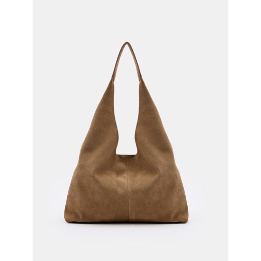 Shopper bag brązowa Mohito matowa zamszowa na ramię