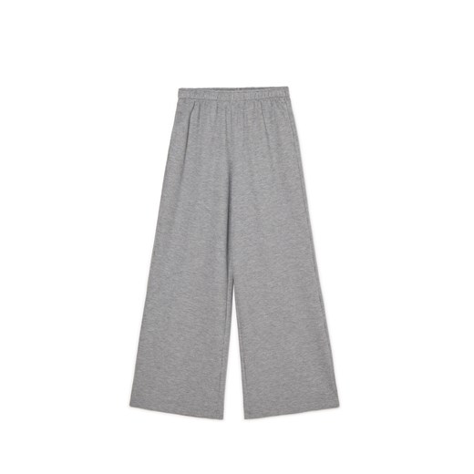 Cropp - Dzianinowe jasnoszare spodnie - jasny szary ze sklepu Cropp w kategorii Spodnie damskie - zdjęcie 179613800