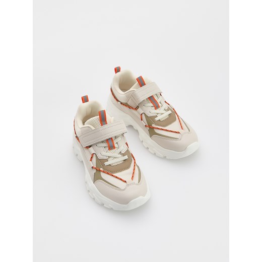 Reserved spodnie męskie casualowe 