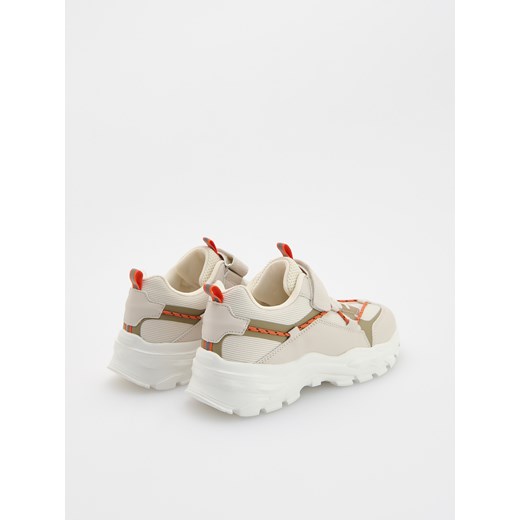 Spodnie męskie Reserved casualowe 