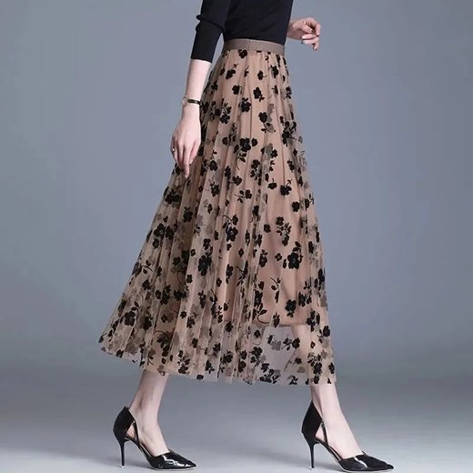 Elegancka spódnica midi - Beżowy S ze sklepu Intimica.pl w kategorii Spódnice - zdjęcie 179620953