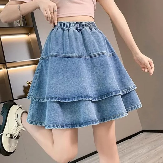 Zwiewna spódnica midi denim - Niebieski M ze sklepu Intimica.pl w kategorii Spódnice - zdjęcie 179627612