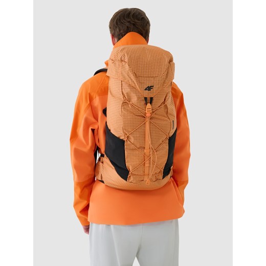 Plecak trekkingowy 25 l 4F 4FRSS25ABACU487 - pomarańczowy ze sklepu Sportstylestory.com w kategorii Plecaki - zdjęcie 179633174