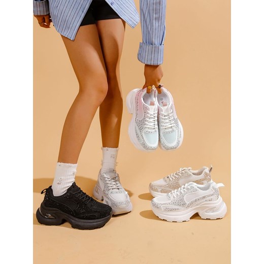 Buty sportowe damskie Royalfashion.pl na wiosnę sznurowane