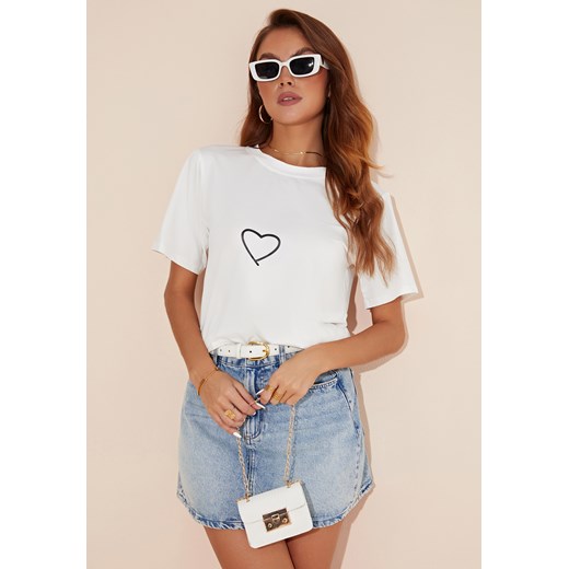 T-shirt z krótkim rękawem i serduszkiem ze sklepu Jacinshop w kategorii Bluzki damskie - zdjęcie 179650423