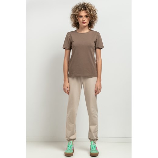 T-shirt damski z krótkim rękawem - cappuccino ze sklepu Cudmoda w kategorii Bluzki damskie - zdjęcie 179651921