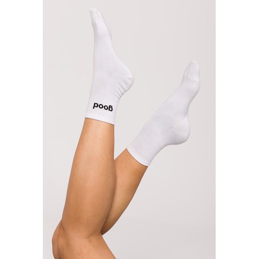 Skarpety unisex z napisem "good vibes" - białe ze sklepu Cudmoda w kategorii Skarpetki damskie - zdjęcie 179657111