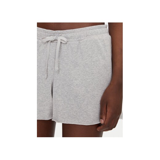 Under Armour Szorty sportowe Rival 1389657 Szary Regular Fit Under Armour S MODIVO