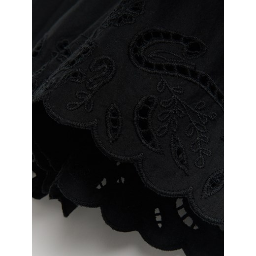 Reserved - Szorty z ażurowym wykończeniem - czarny Reserved XS Reserved