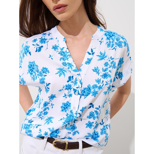 Mohito - Wzorzysta bluzka z wiskozy - niebieski Mohito 40 Mohito