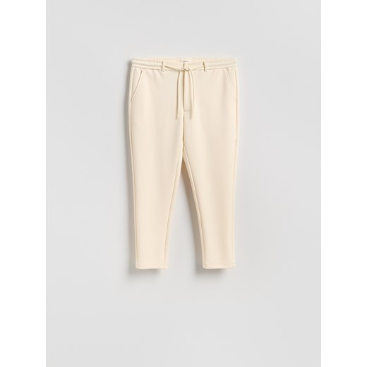 Reserved - Spodnie chino slim fit - złamana biel ze sklepu Reserved w kategorii Spodnie męskie - zdjęcie 179699762
