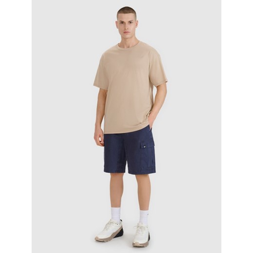 Męski t-shirt oversize 4F 4FRSS25TTSHM2686 - brązowy ze sklepu Sportstylestory.com w kategorii T-shirty męskie - zdjęcie 179708452