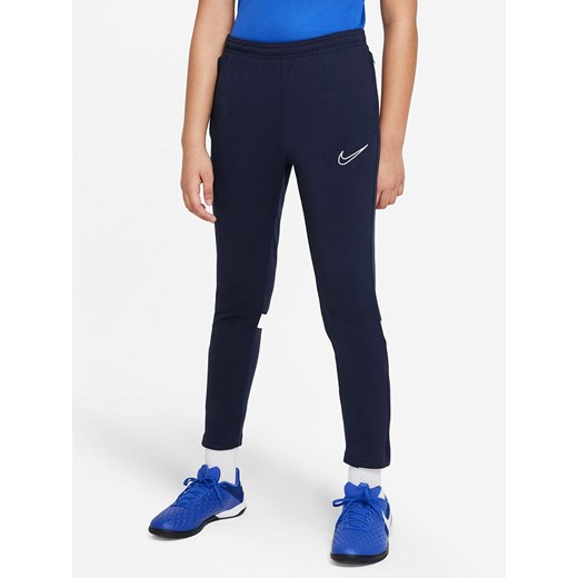 Nike Sportswear Spodnie sportowe w kolorze granatowym ze sklepu Limango Polska w kategorii Spodnie chłopięce - zdjęcie 179719201